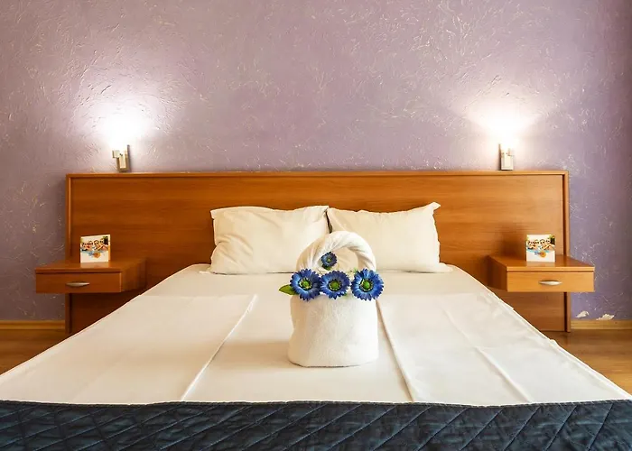 Отель Complex Sunrise By Hmg